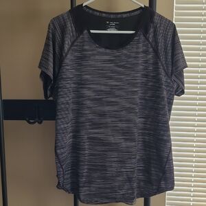 Tek Gear /DryTek Black and White Striped Women's Short Sleeve Tee